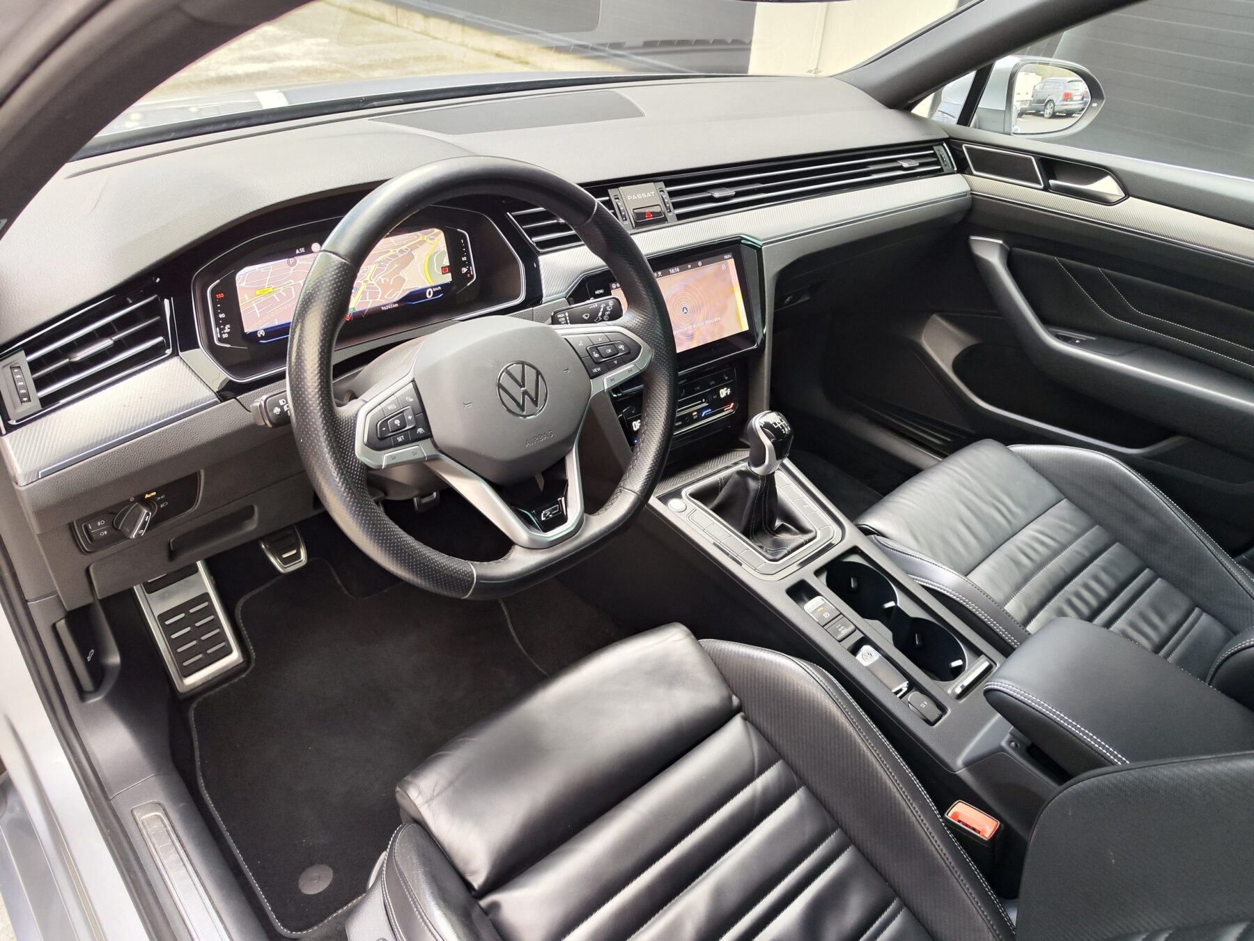 VOLKSWAGEN Passat Variant R-Line 2.0 TDI 150 CV