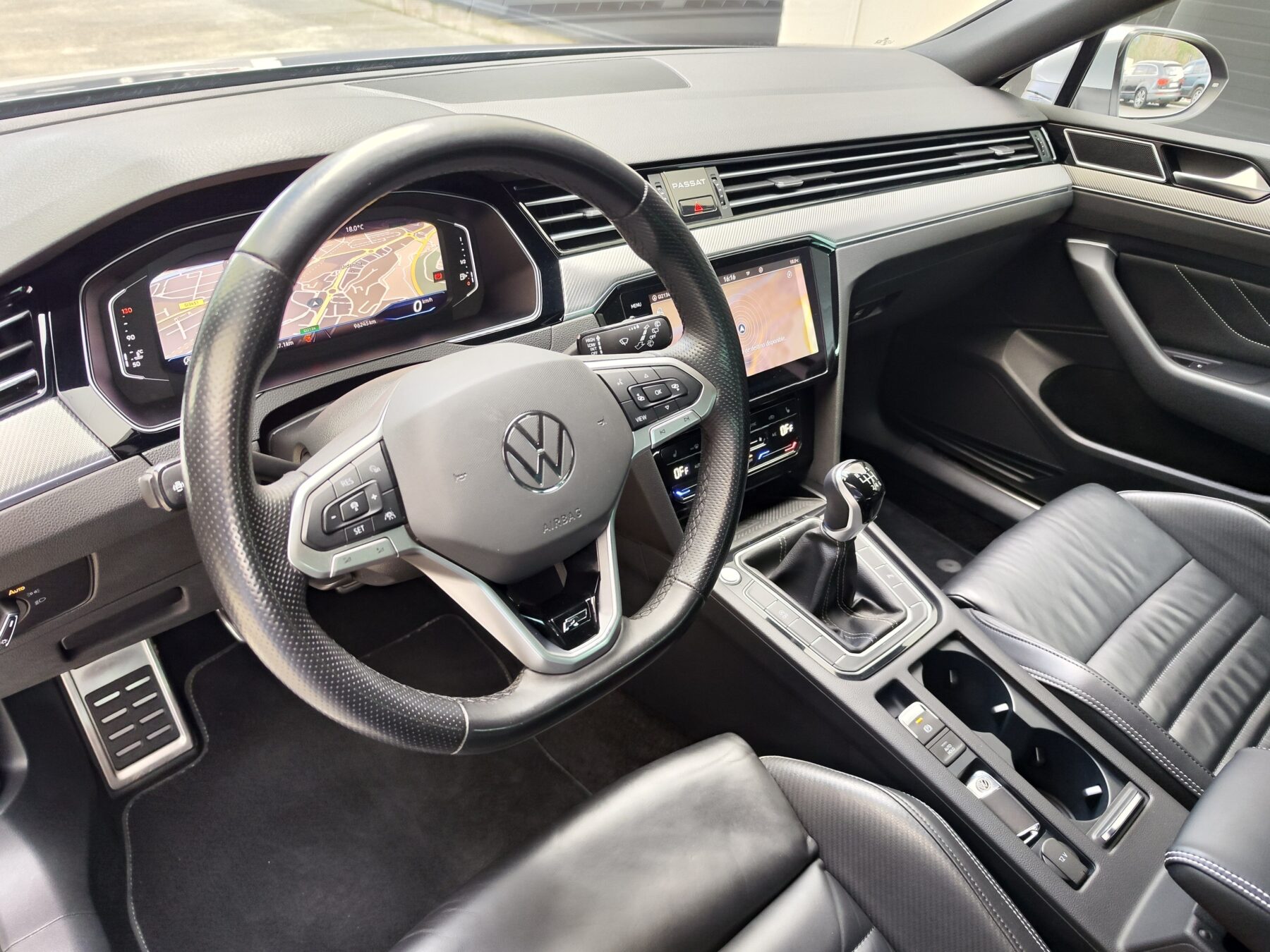 VOLKSWAGEN Passat Variant R-Line 2.0 TDI 150 CV