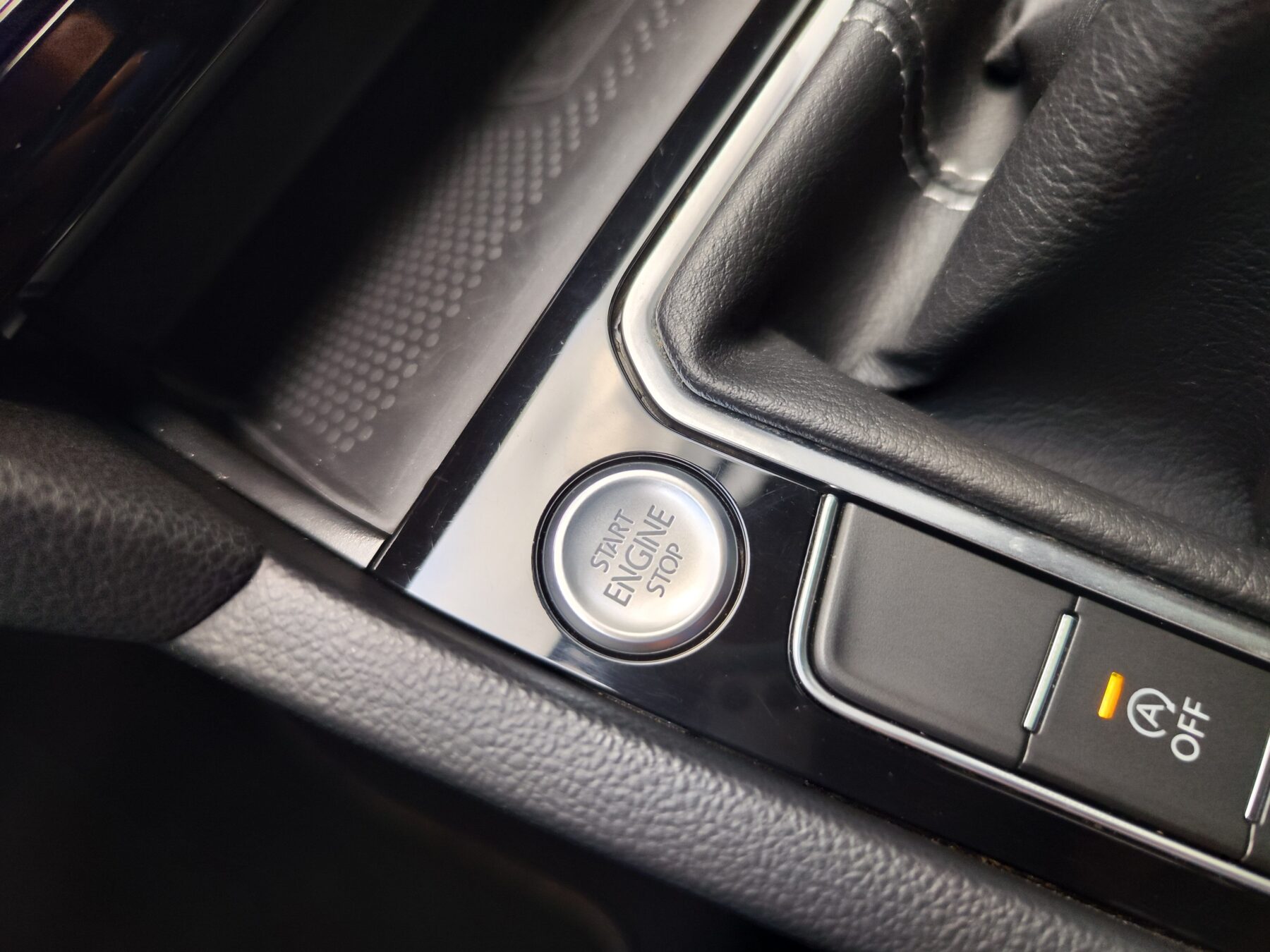 VOLKSWAGEN Passat Variant R-Line 2.0 TDI 150 CV