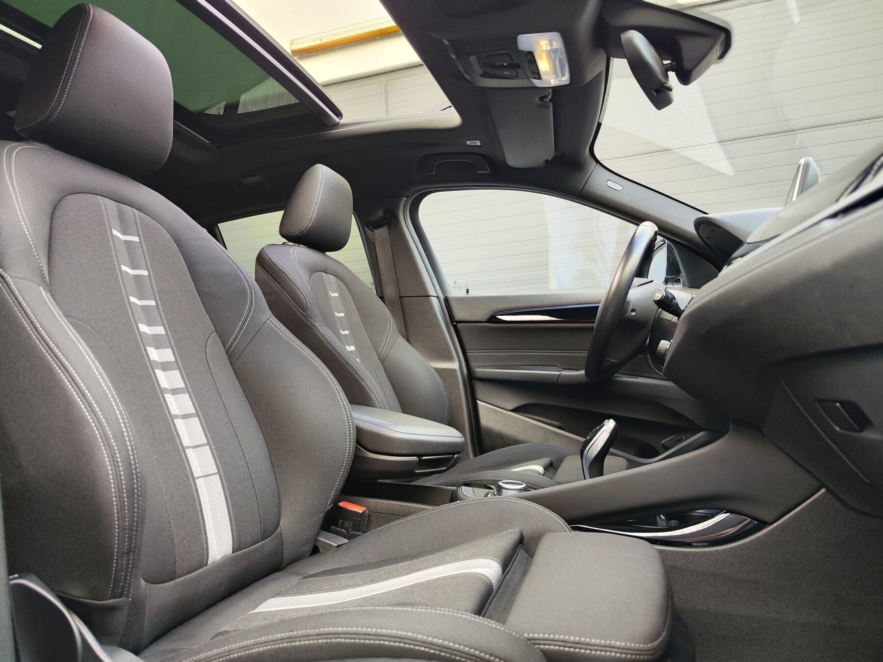 BMW X2 sDrive18 Auto 136 CV