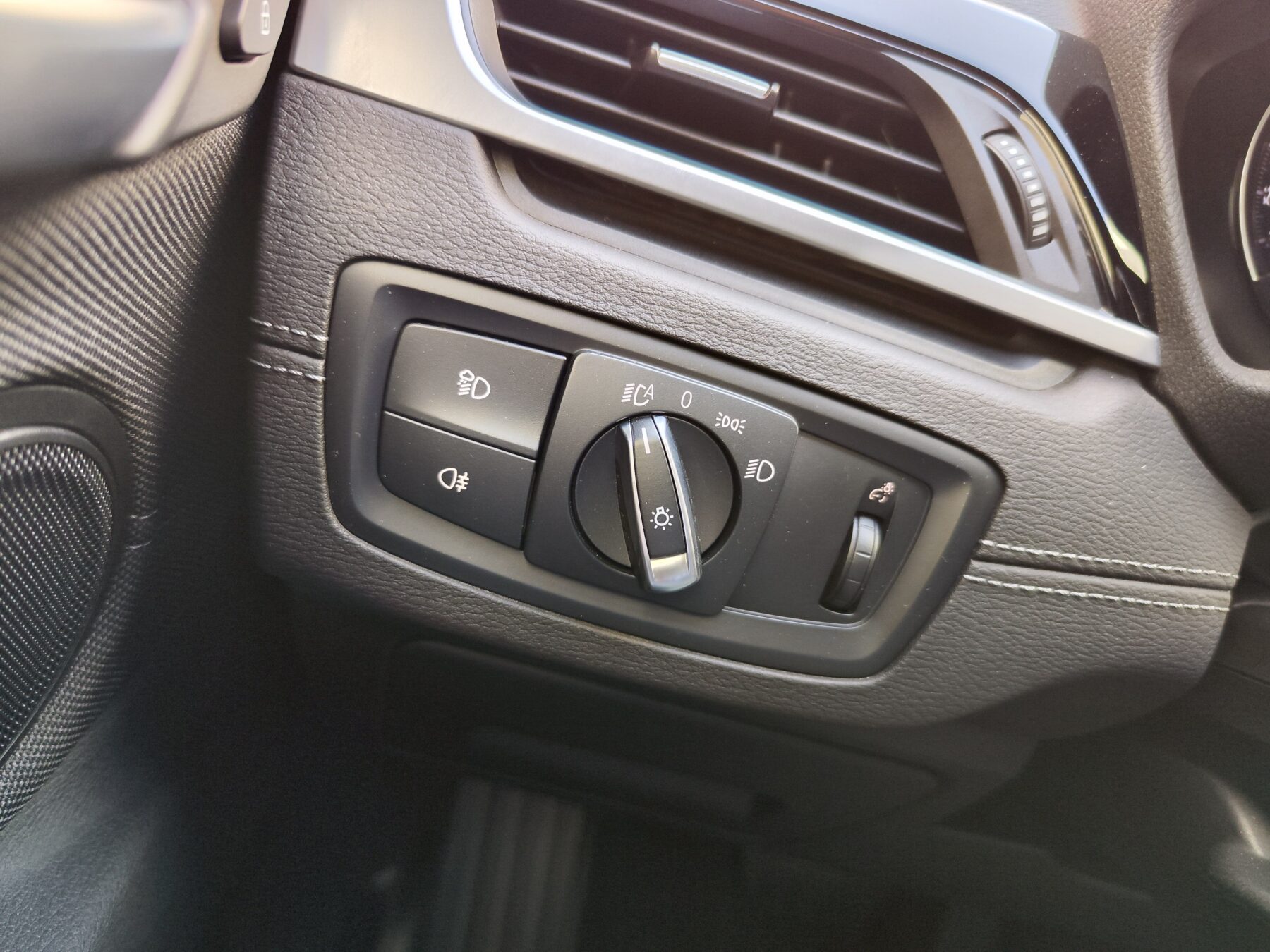 BMW X2 sDrive18 Auto 136 CV