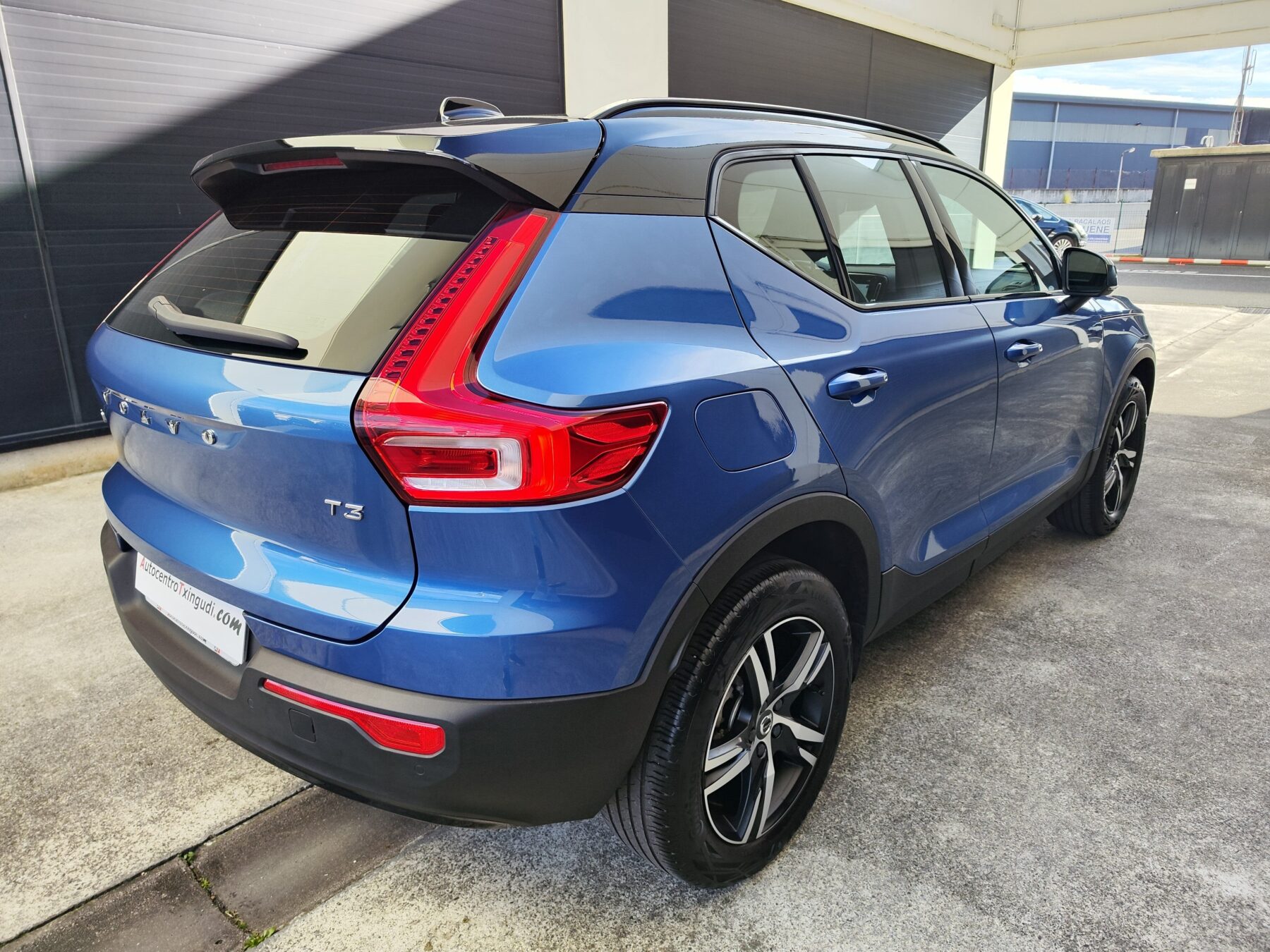 VOLVO XC40 RDESIGN AUTO T3 163 CV