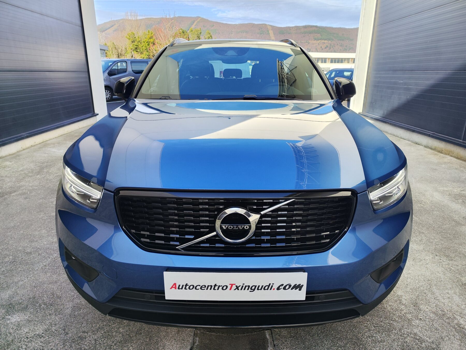VOLVO XC40 RDESIGN AUTO T3 163 CV