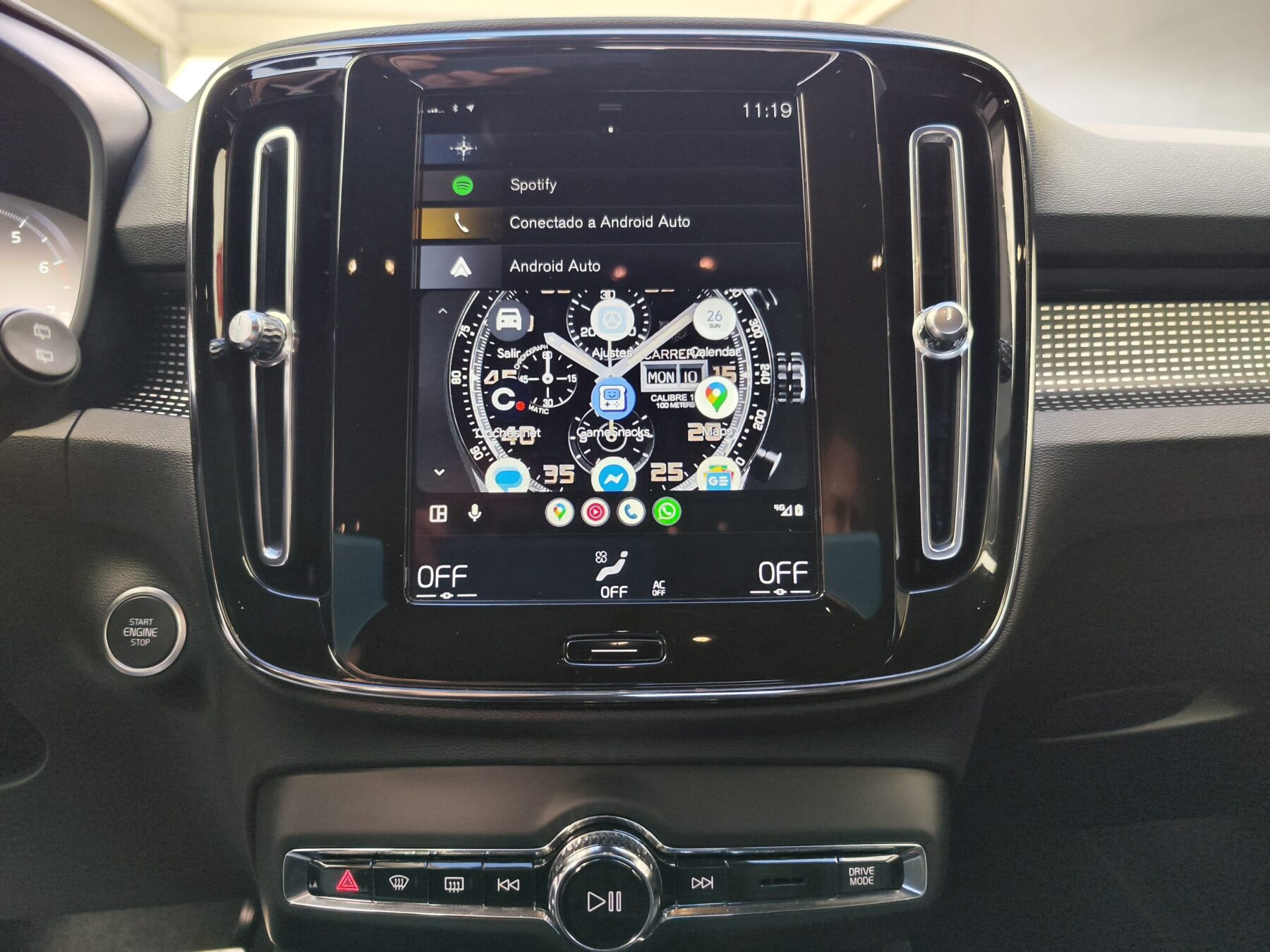 VOLVO XC40 RDESIGN AUTO T3 163 CV