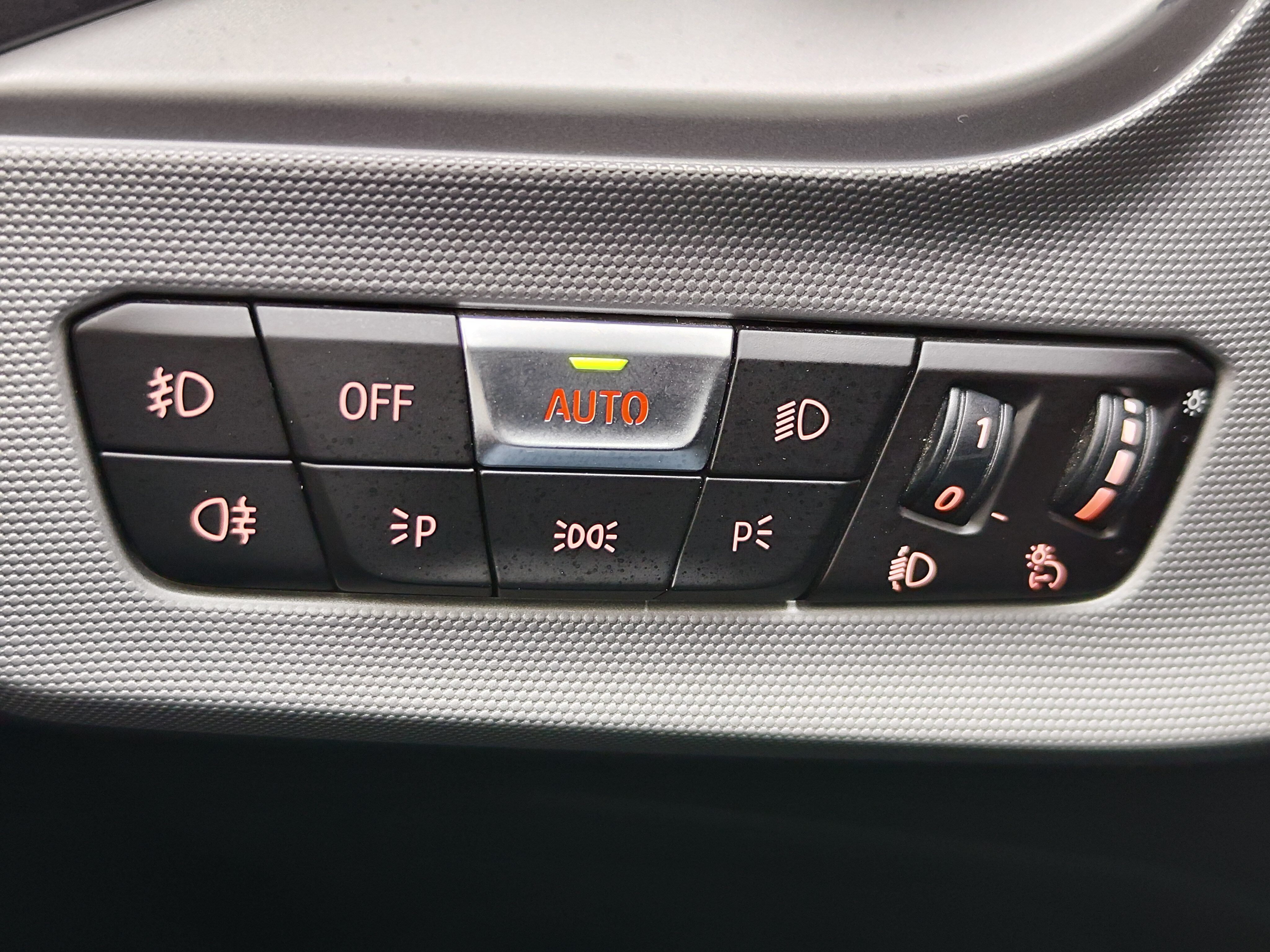 BMW Serie 1 118i 140 CV