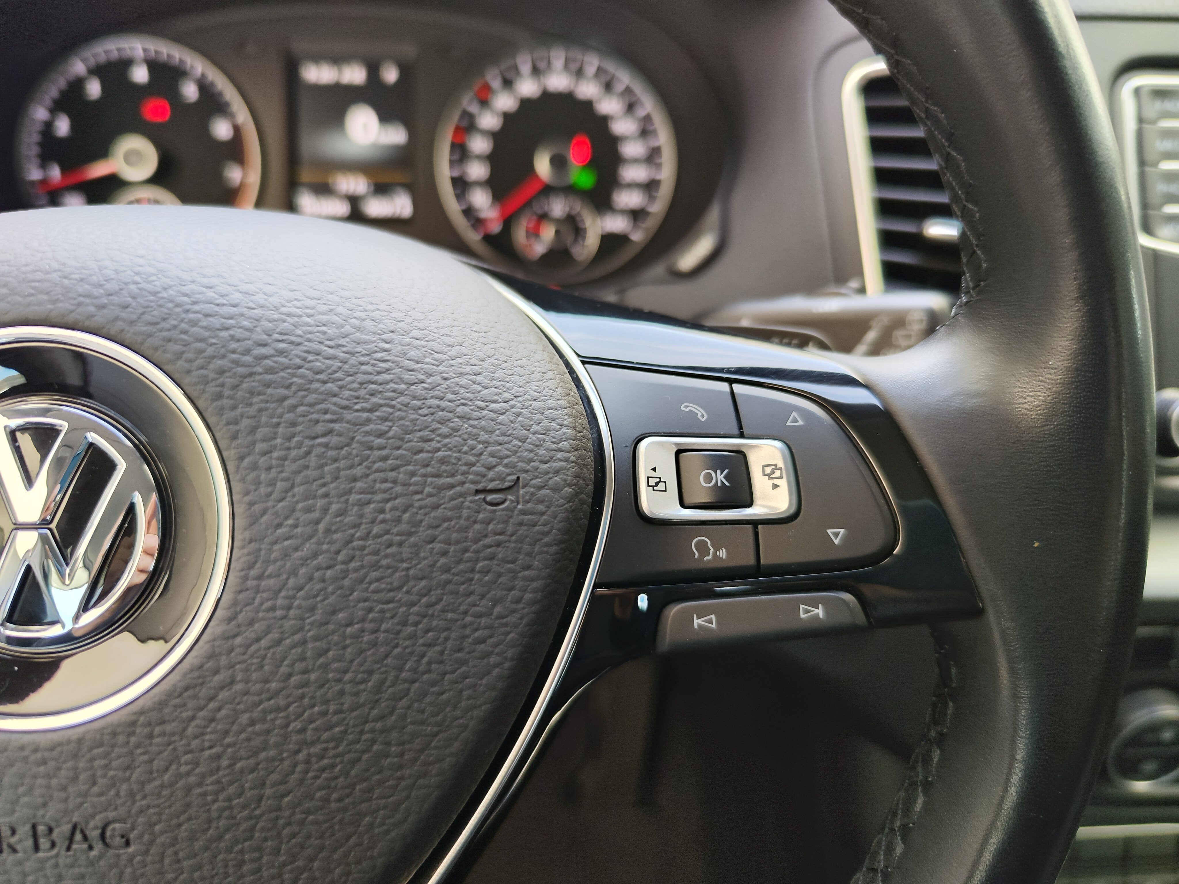 VOLKSWAGEN Advance 1.4 TSI DSG 150 CV 