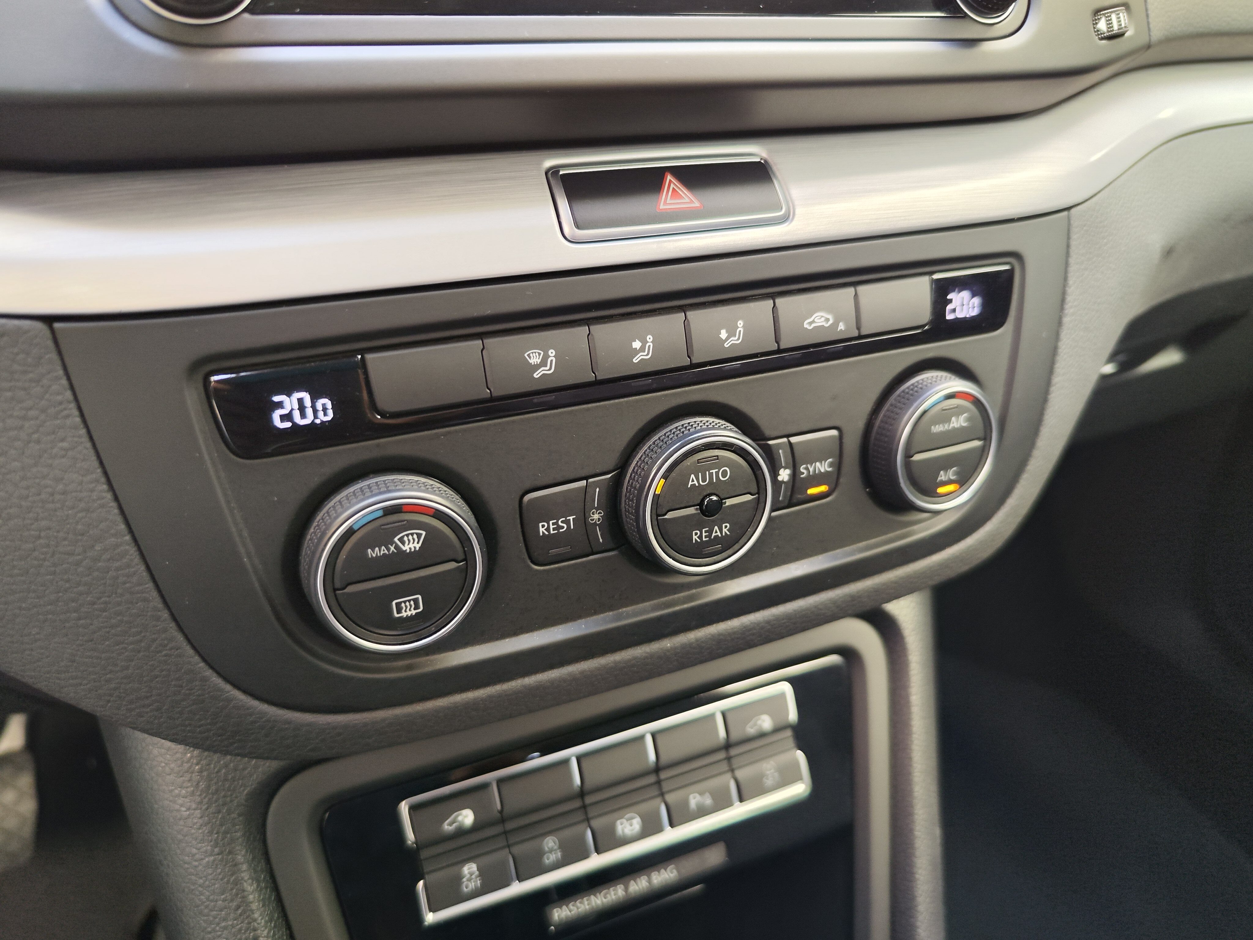 VOLKSWAGEN Advance 1.4 TSI DSG 150 CV 