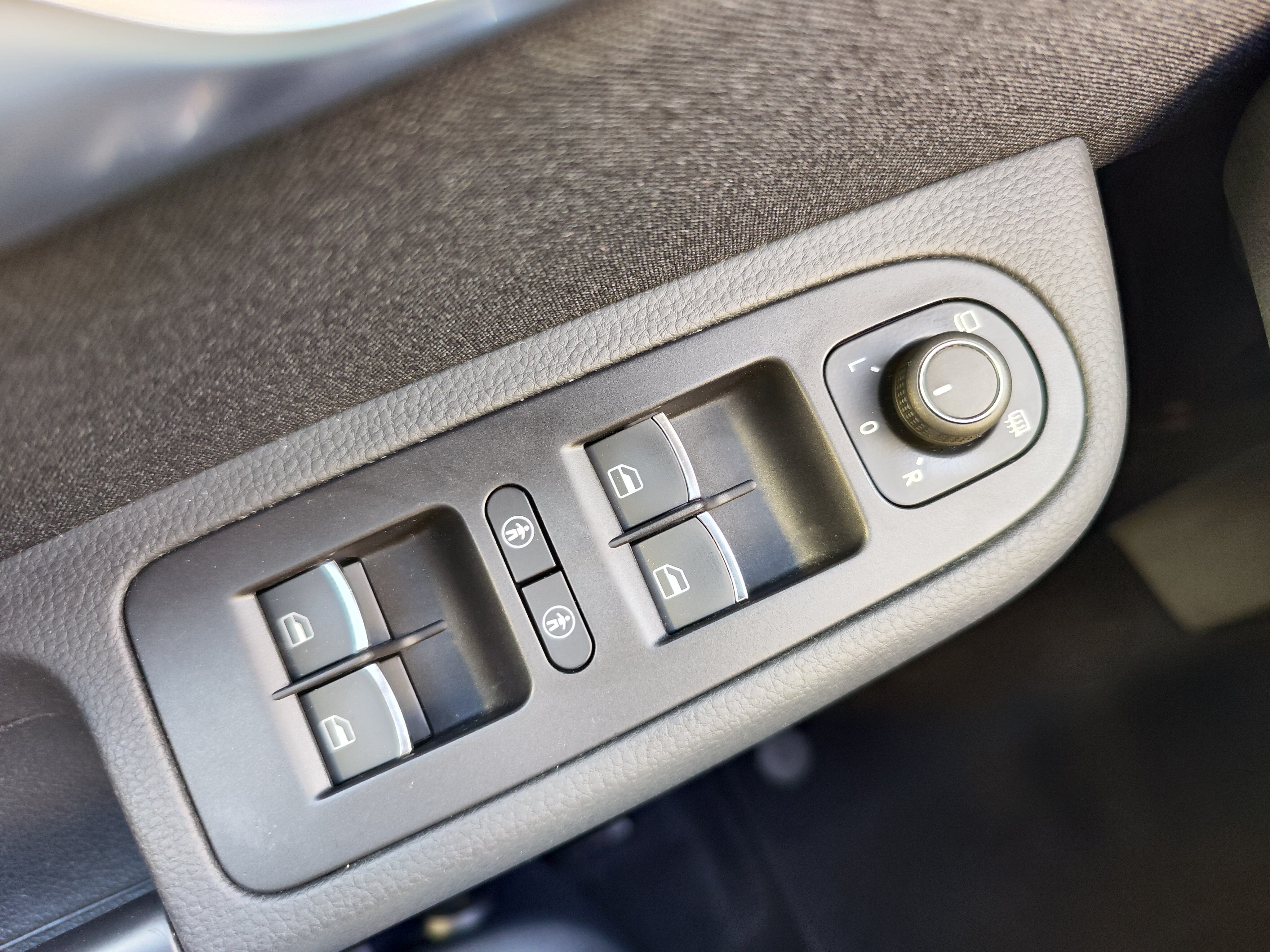 VOLKSWAGEN Advance 1.4 TSI DSG 150 CV 