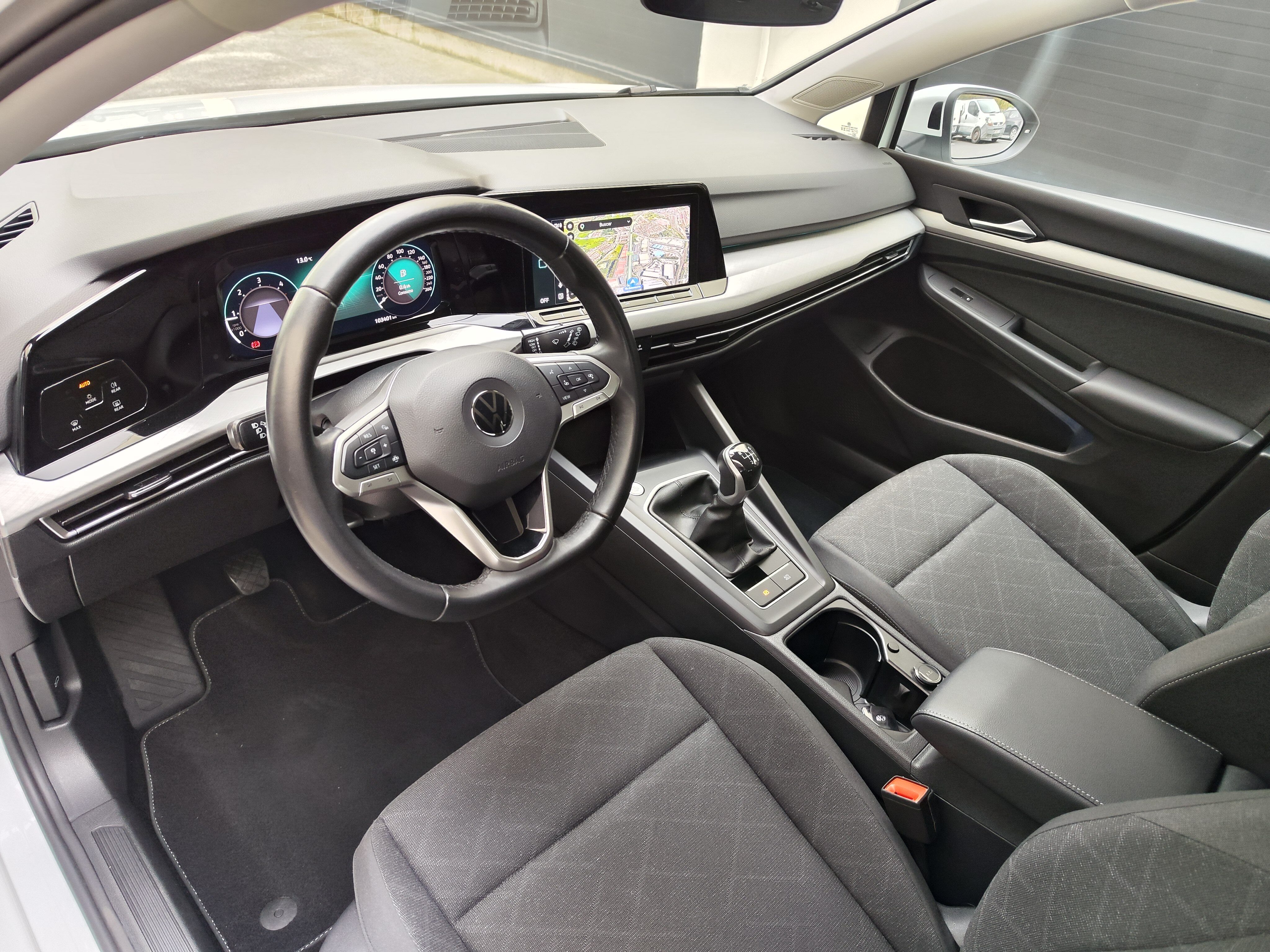 VOLKSWAGEN Golf Life 2.0 TDI 115 CV