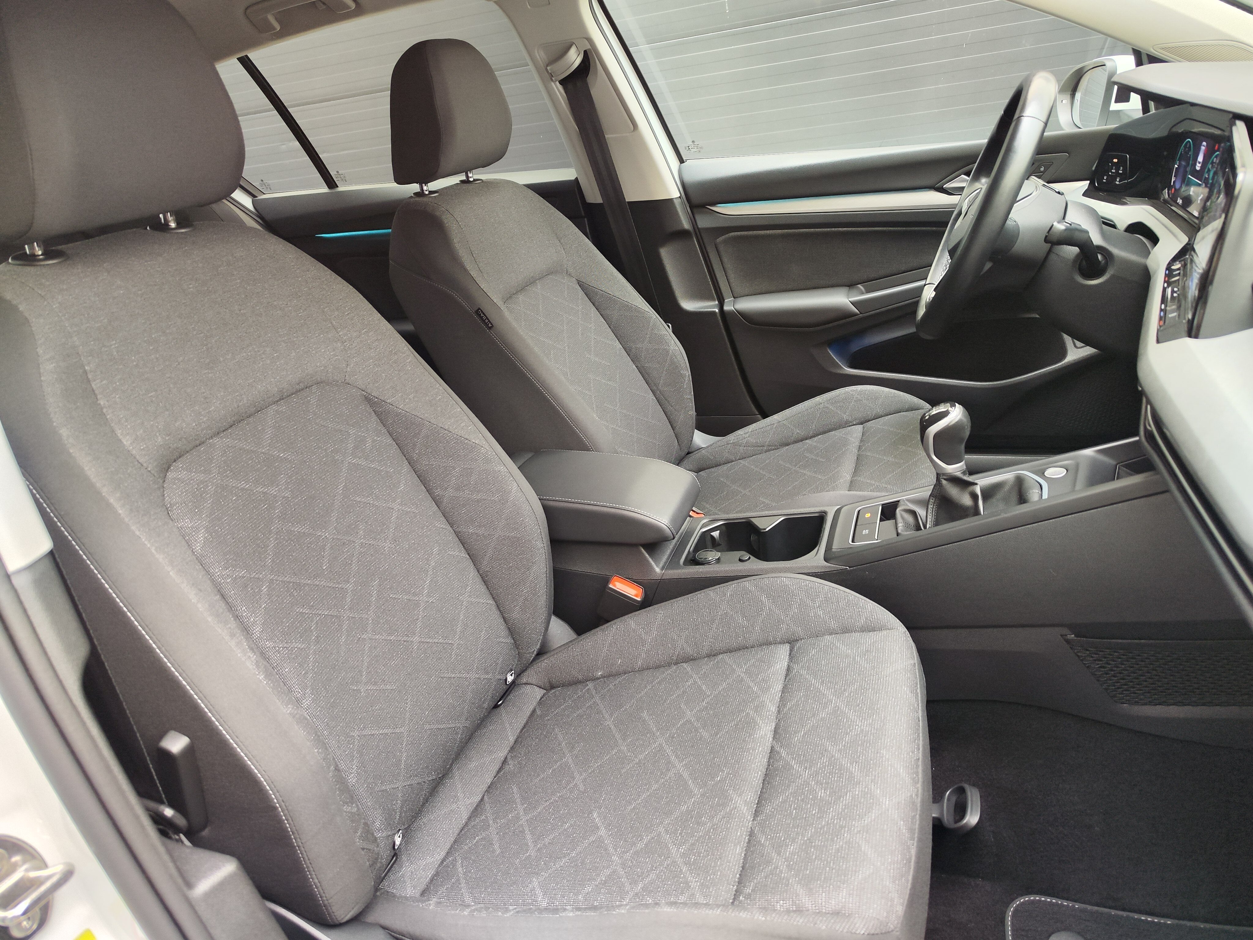 VOLKSWAGEN Golf Life 2.0 TDI 115 CV