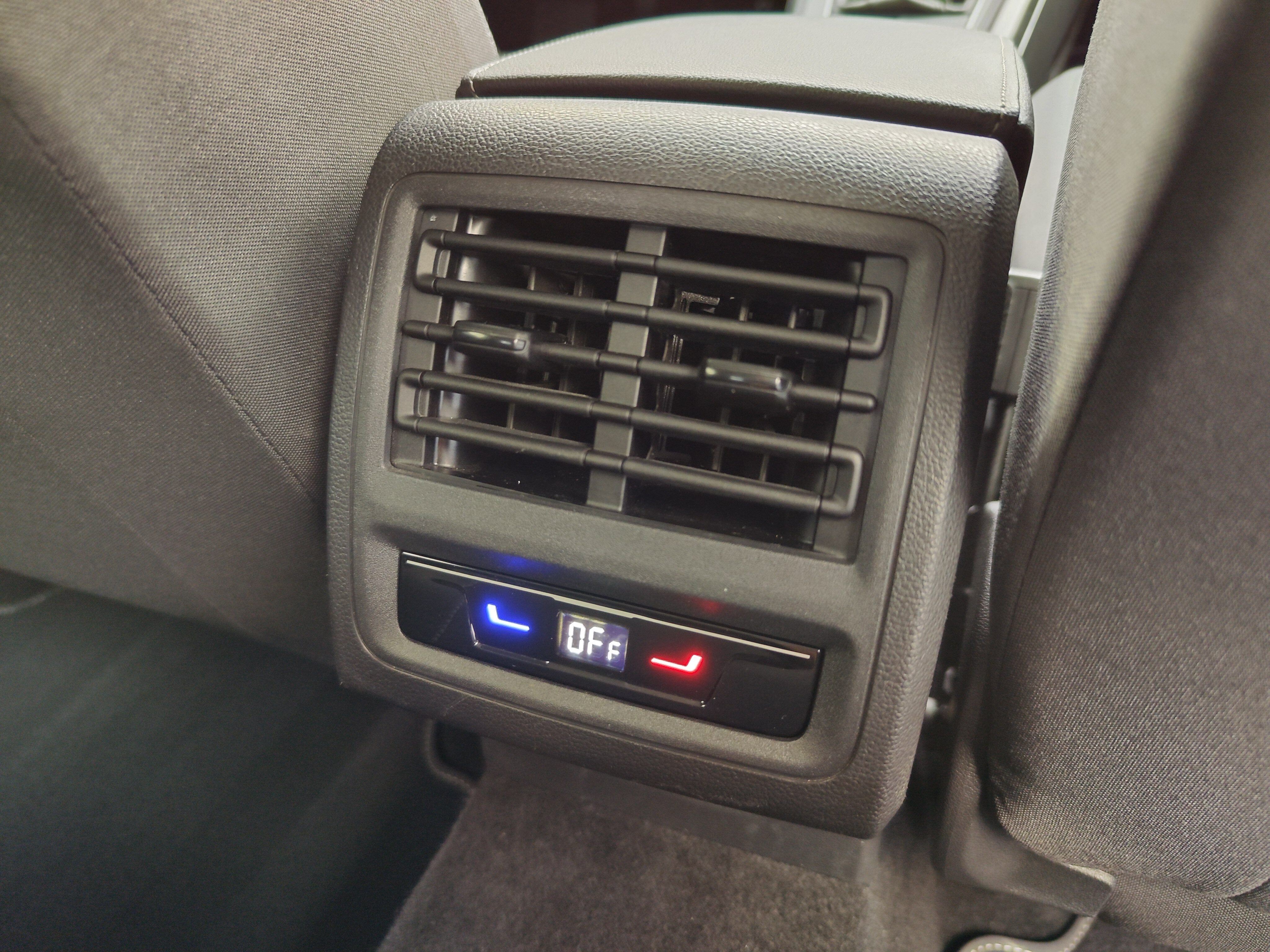 VOLKSWAGEN Golf Life 2.0 TDI 115 CV