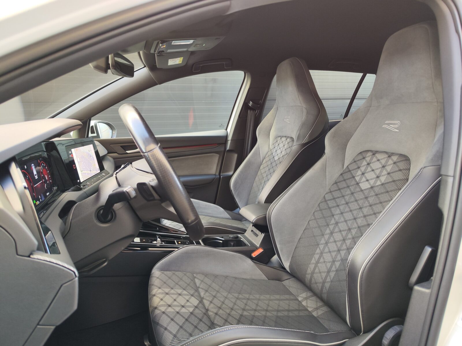 VOLKSWAGEN Golf Variant R-Line 2.0 TDI DSG 150 CV