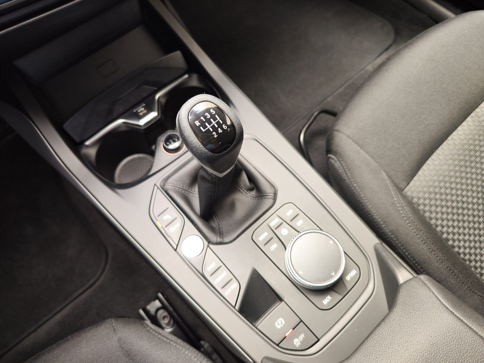 BMW Serie 1 118i 140 CV