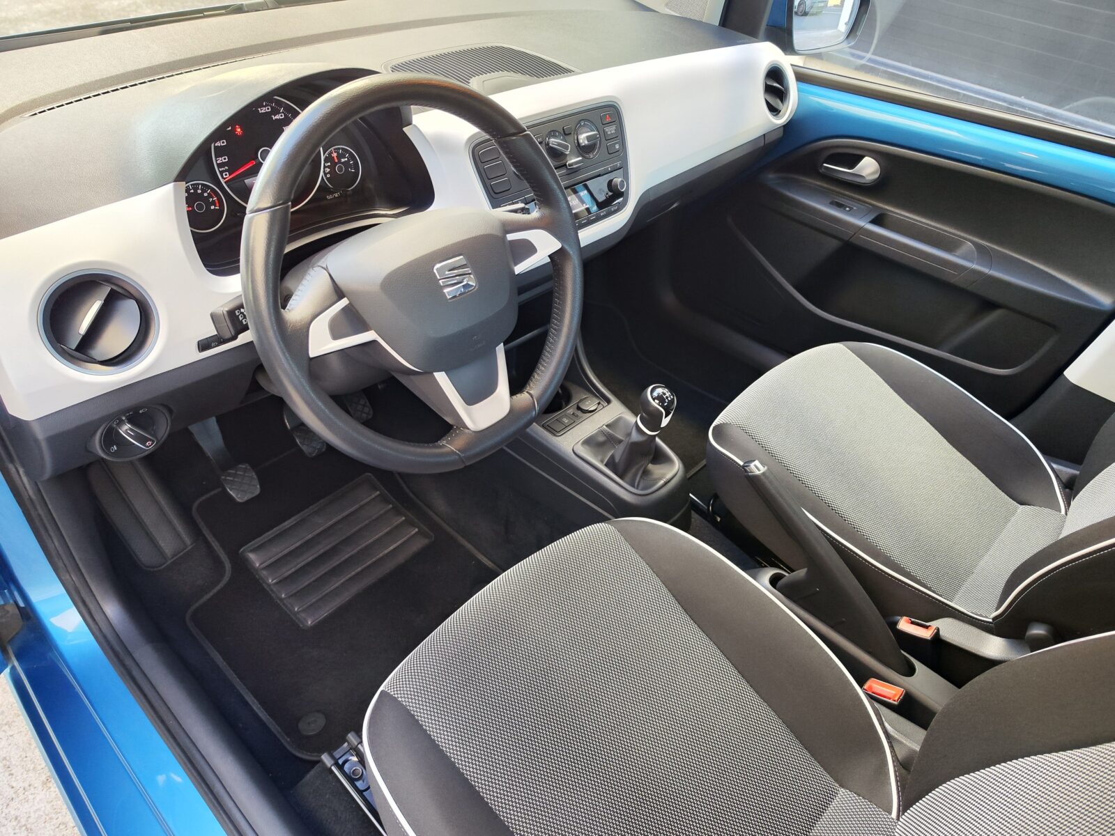 SEAT Mii Chic 5 puertas 1.0i 75 CV