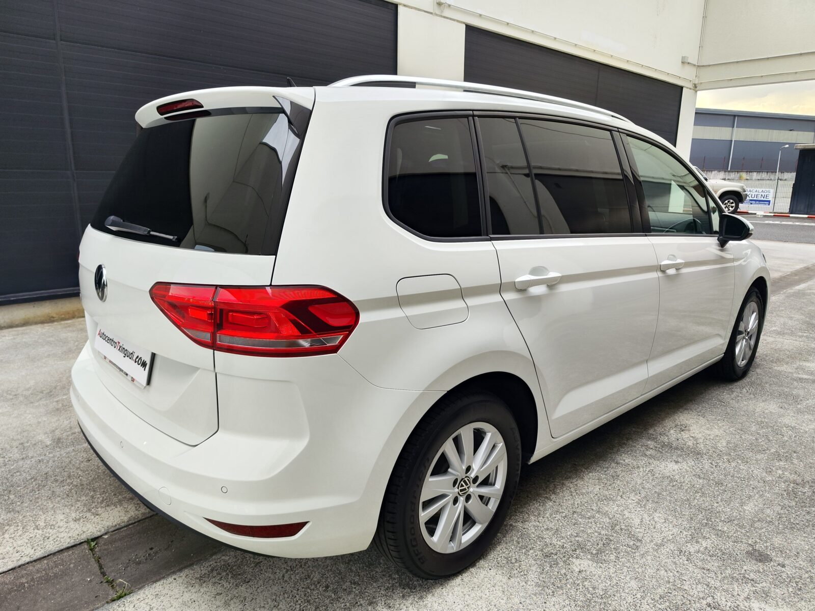 VOLKSWAGEN Touran Advance 7 Plazas 2.0 TDI 122 CV