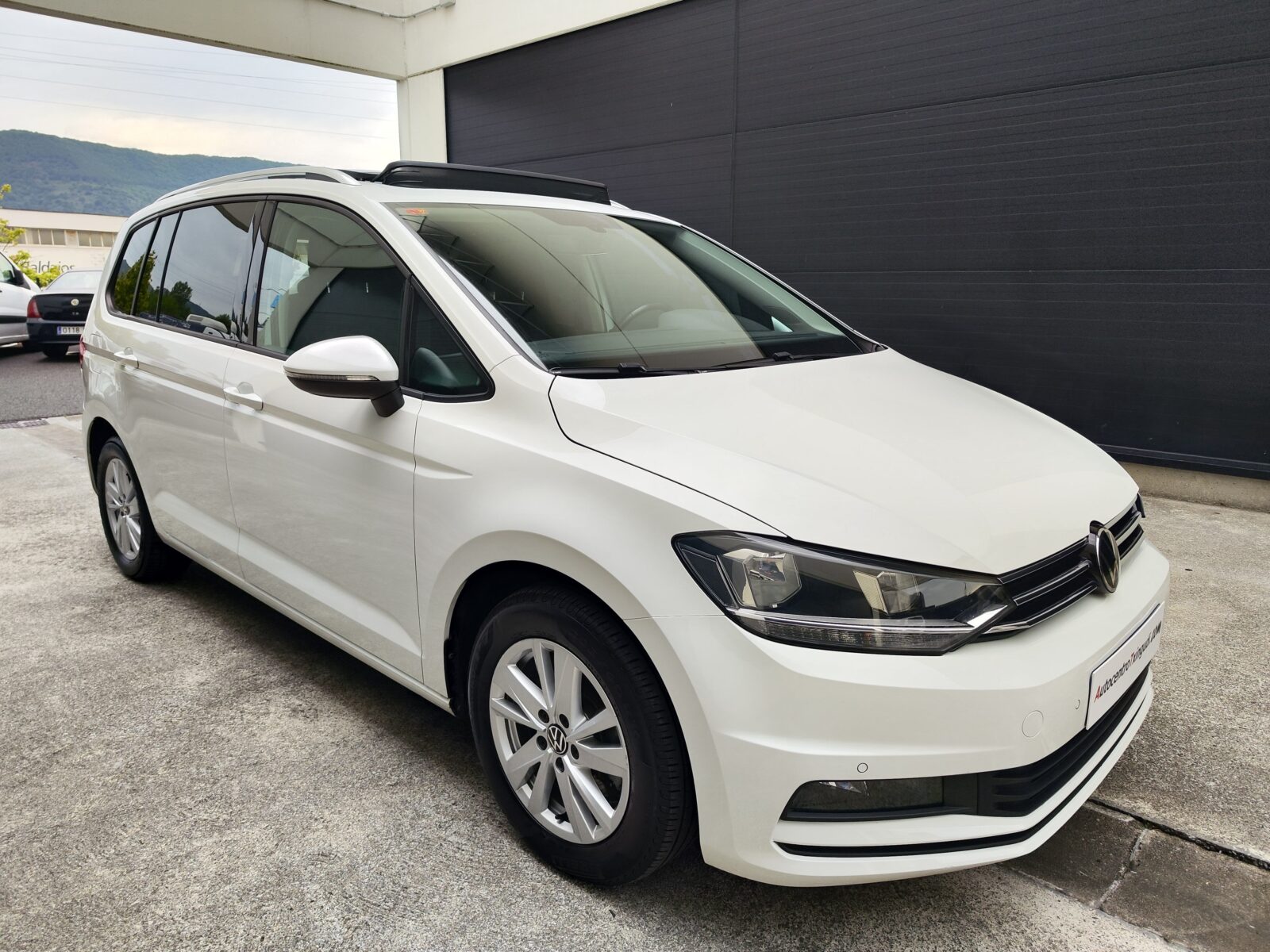 VOLKSWAGEN Touran Advance 7 Plazas 2.0 TDI 122 CV
