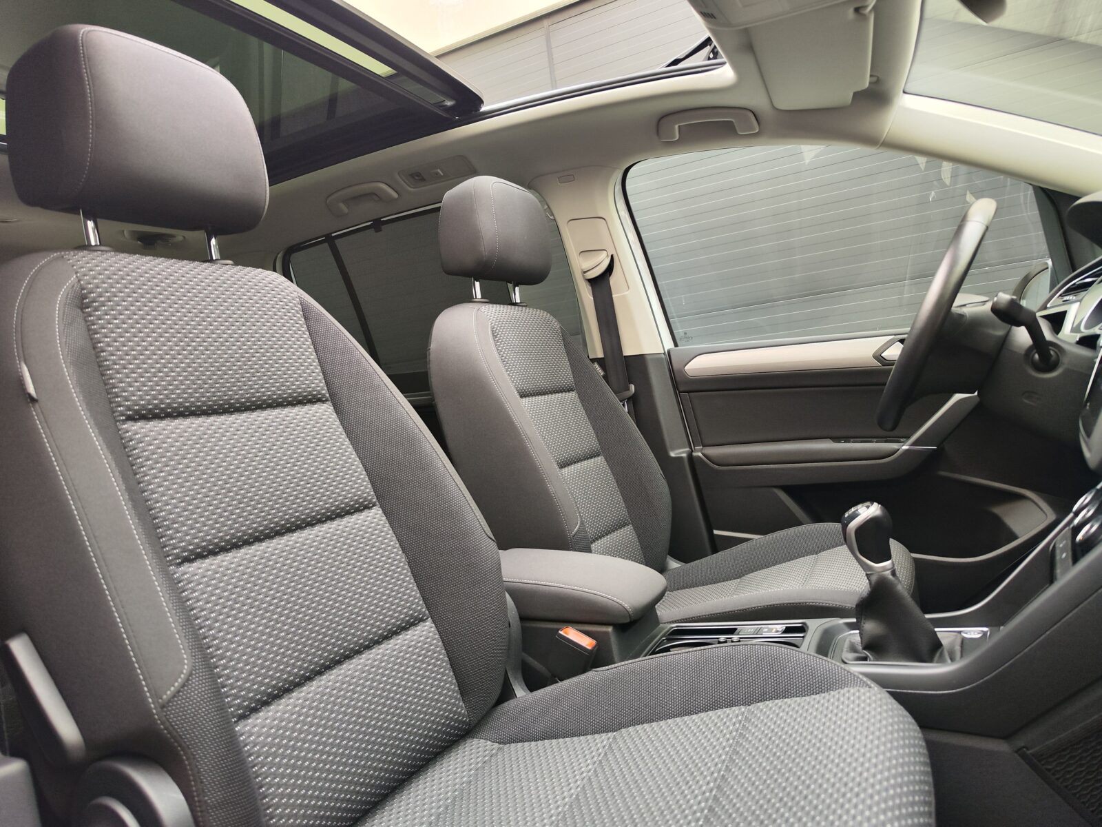 VOLKSWAGEN Touran Advance 7 Plazas 2.0 TDI 122 CV