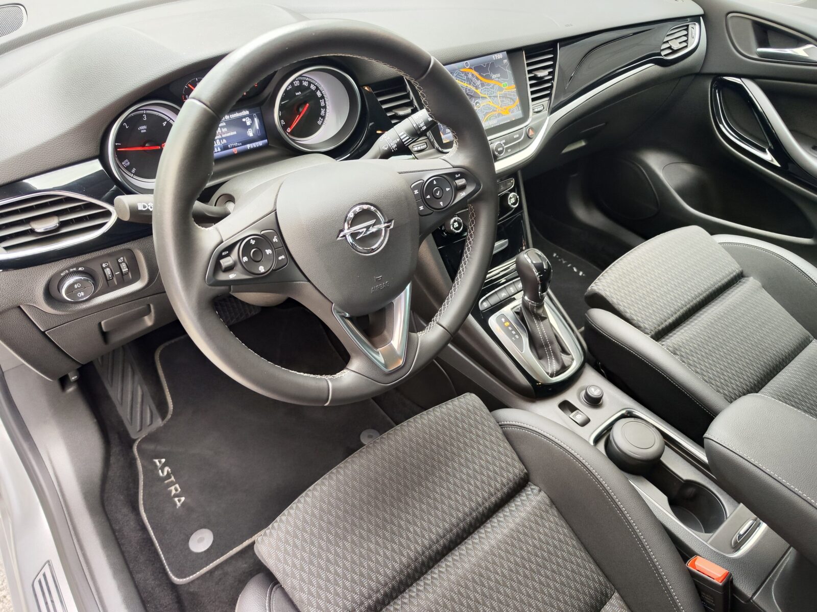 OPEL Astra ST innovation 1.6 CDTi Auto 136 CV