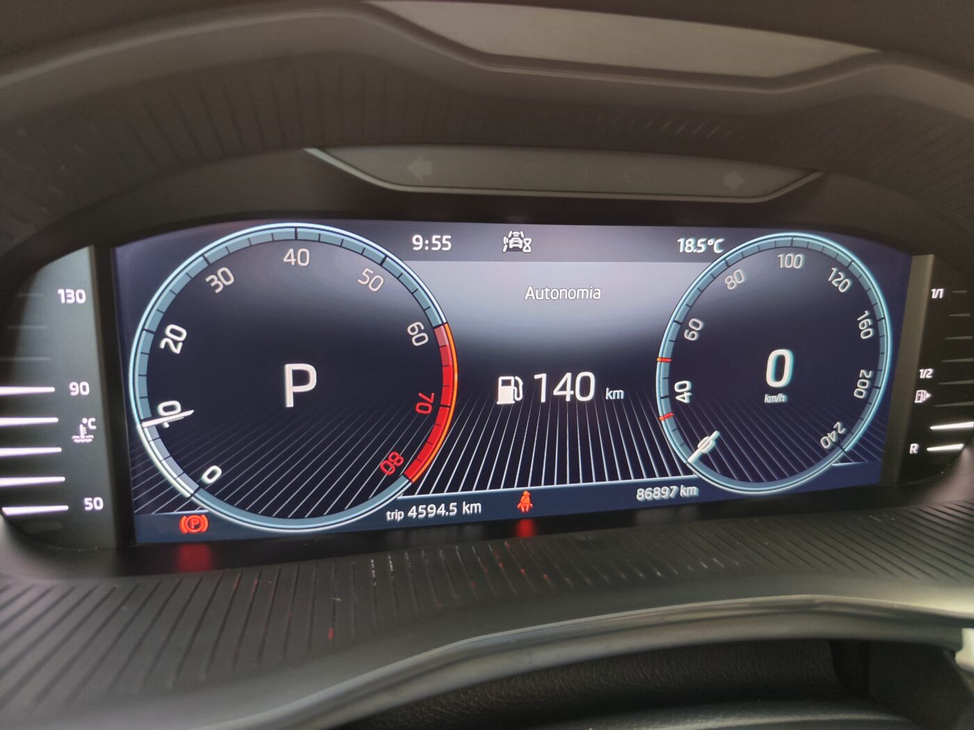 SKODA Kamiq Emotion DSG 1.0 TSI 110 CV