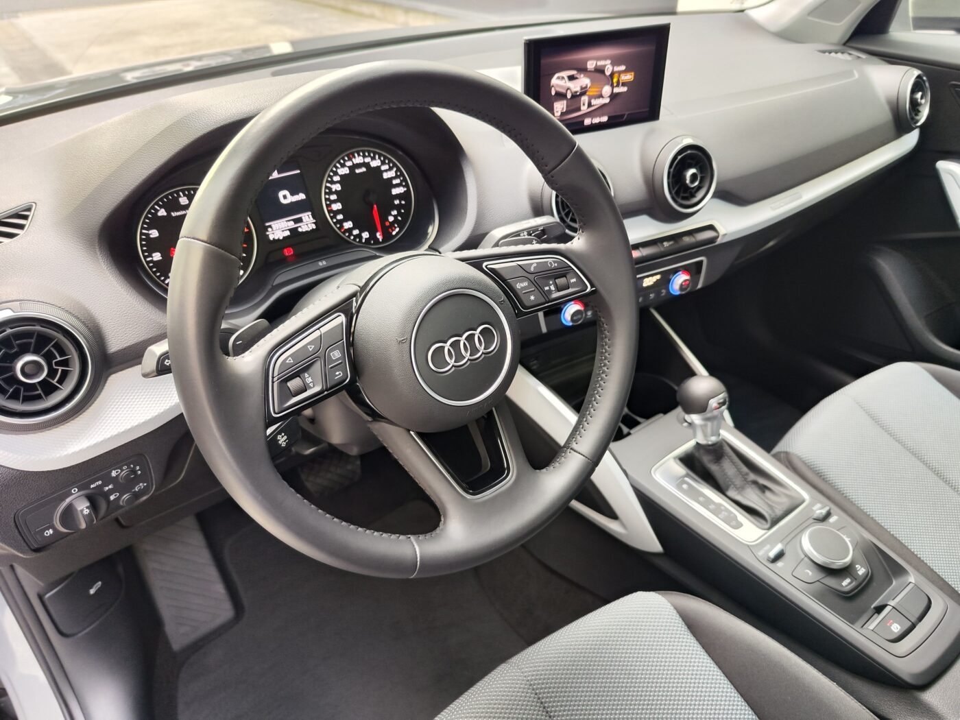 AUDI Q2 Design Stronic 35 TFSI 150 CV